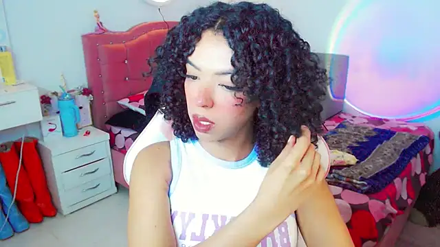 Tanedra collings online show from 02/06/26, 03:13