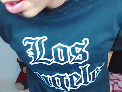 Tanedra collings online show from 03/09/25, 02:39