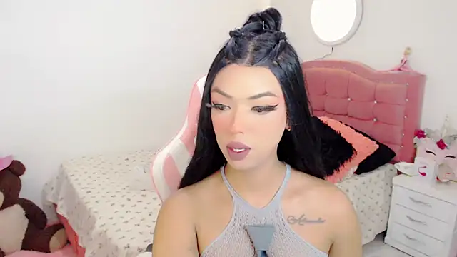 Tanedra collings online show from 09/27/25, 03:34