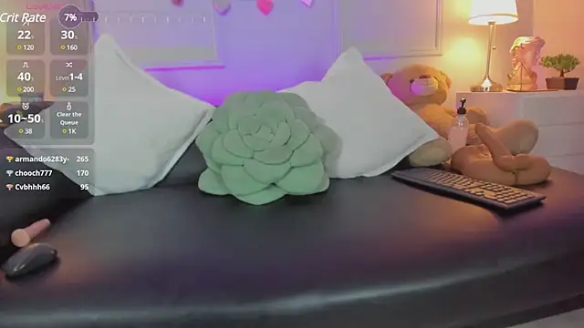 Nicollemays online show from 03/10/25, 06:12