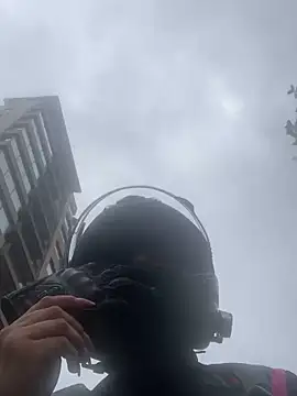 Nicollemays online show from 03/12/25, 12:04