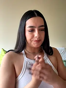 Nicollemays online show from 10/08/25, 02:18