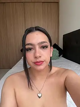 Nicollemays online show from 06/27/26, 07:09
