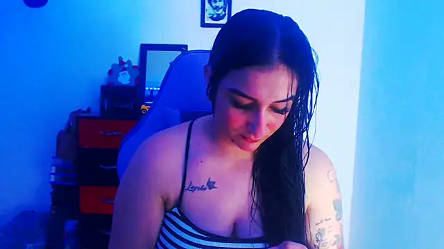 liz dirty online show from 11/23/25, 10:42