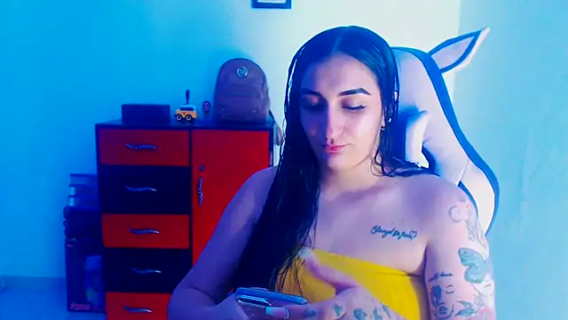 liz dirty online show from 11/14/25, 10:57