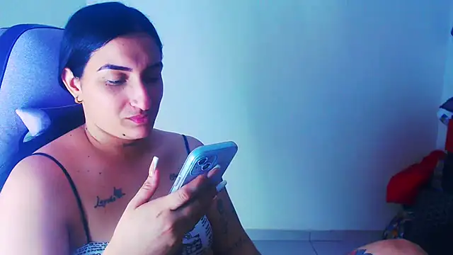 Snapshot of liz_dirty chatting on 05/31/26, 10:32 liz dirty online show from 05/31/26, 10:32