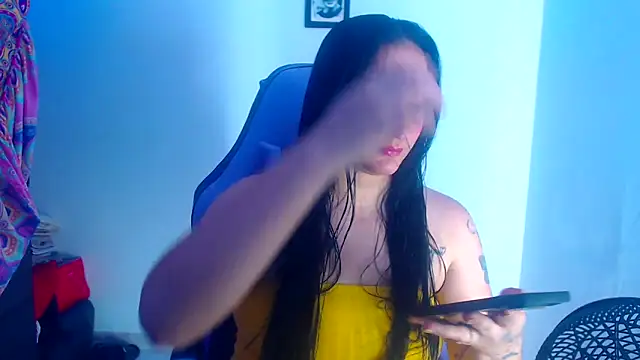 liz dirty online show from 10/18/25, 11:07