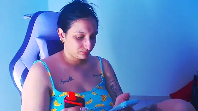 Snapshot of liz_dirty chatting on 01/07/26, 10:15 liz dirty online show from 01/07/26, 10:15