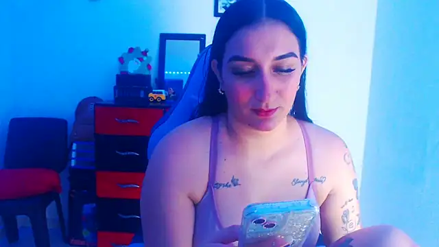 liz dirty online show from 11/19/25, 10:43