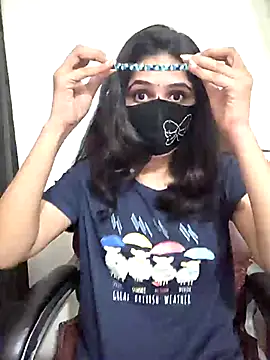 Suvosri online show from 11/20/25, 09:04