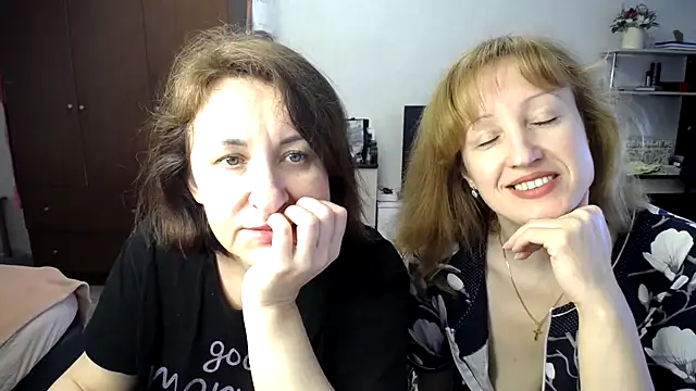 DonnaMagdalena online show from 03/24/26, 07:41