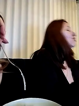 Snapshot of DonnaMagdalena chatting on 01/22/25, 05:49 DonnaMagdalena online show from 01/22/25, 05:49