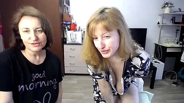 DonnaMagdalena online show from 03/26/26, 08:23