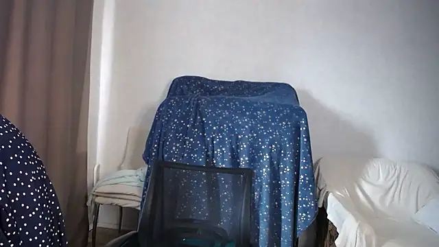 DonnaMagdalena online show from 05/09/26, 01:03