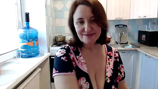 DonnaMagdalena online show from 02/27/26, 12:05