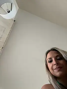 Cute Anissa online show from 10/15/25, 02:03