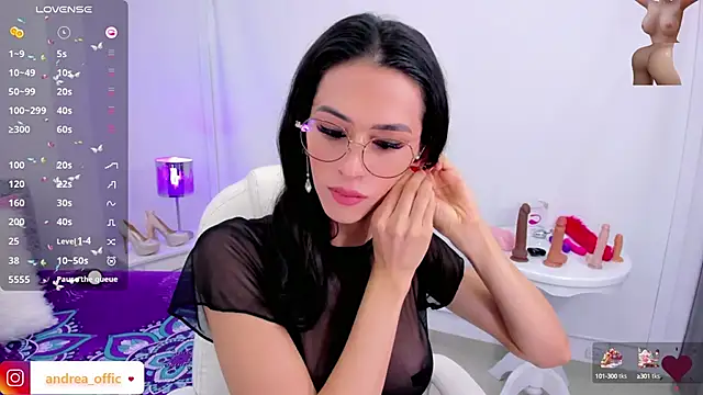 Andrea Marinn online show from 03/22/25, 04:14