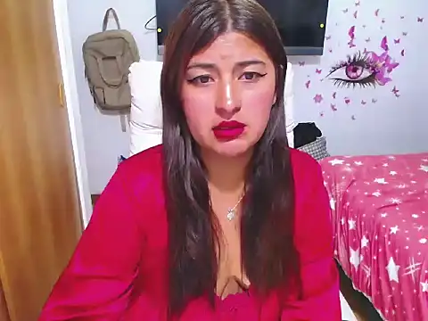 Yunhot  online show from 06/07/26, 06:07