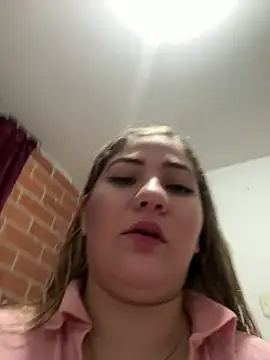 Snapshot of Celestedubois chatting on 02/09/25, 03:53 Celestedubois online show from 02/09/25, 03:53