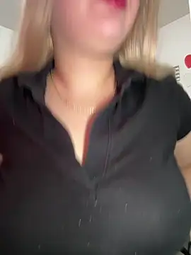 Celestedubois online show from 04/14/26, 08:03