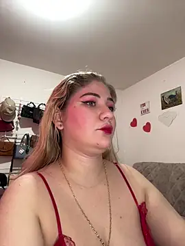 Snapshot of Celestedubois chatting on 05/06/26, 06:23 Celestedubois online show from 05/06/26, 06:23