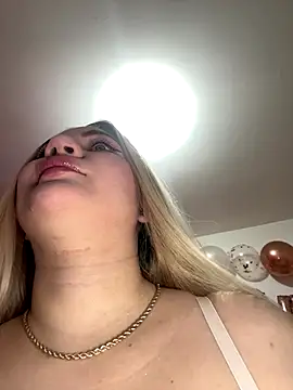 Celestedubois online show from 11/28/25, 06:52