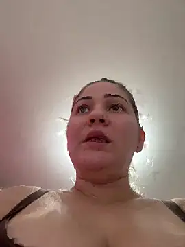 Snapshot of Celestedubois chatting on 04/24/26, 08:44 Celestedubois online show from 04/24/26, 08:44