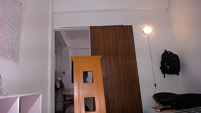 yselahot online show from 04/14/26, 02:44