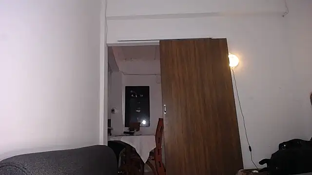 yselahot online show from 02/06/26, 07:32