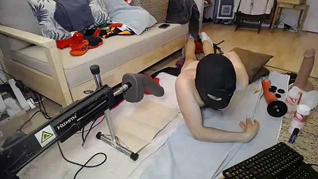 natjuk online show from 04/05/26, 05:52