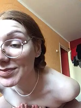 Snapshot of _Sweet_Love_ chatting on 02/07/25, 11:45 Sweet Love online show from 02/07/25, 11:45