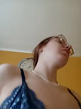 Snapshot of _Sweet_Love_ chatting on 03/15/25, 07:53 Sweet Love online show from 03/15/25, 07:53