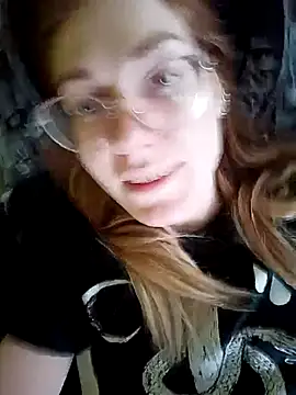 Snapshot of _Sweet_Love_ chatting on 03/04/25, 01:49 Sweet Love online show from 03/04/25, 01:49