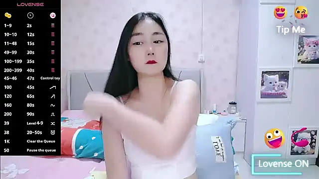 Elvira baby online show from 03/30/26, 02:35