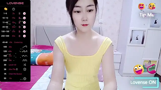 Elvira baby online show from 03/03/25, 04:43