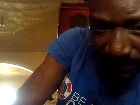 LookingLover34 online show from 11/08/25, 03:26