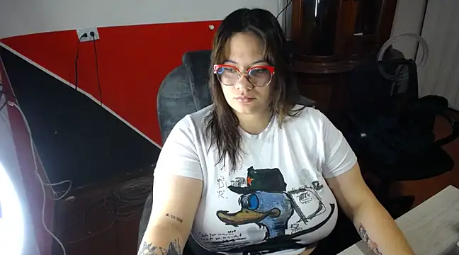 Snapshot of SharaPatinson chatting on 02/26/25, 10:58 SharaPatinson online show from 02/26/25, 10:58