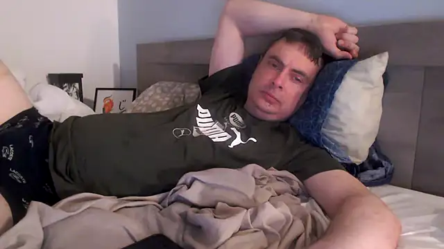 freddy0222222 online show from 05/24/26, 08:09