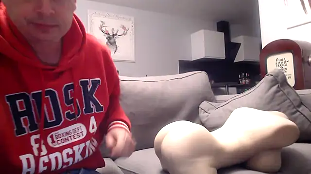freddy0222222 online show from 05/14/26, 08:39