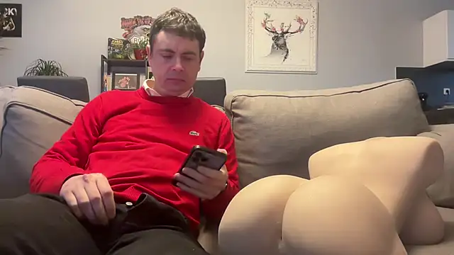 freddy0222222 online show from 03/11/26, 06:51