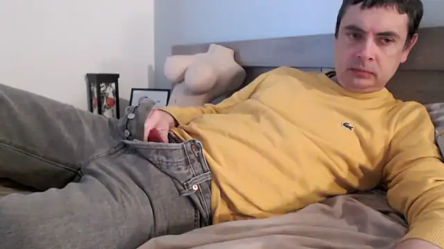 freddy0222222 online show from 03/05/26, 12:24