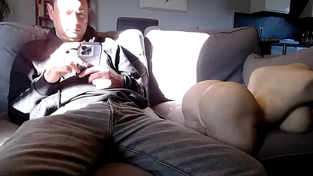 freddy0222222 online show from 04/26/26, 07:05