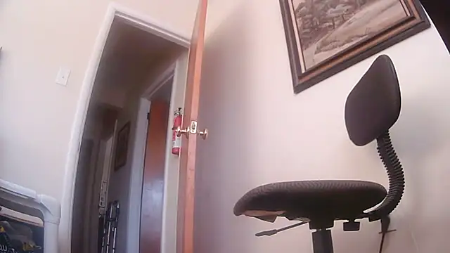 hottottrot691 online show from 01/16/26, 08:13