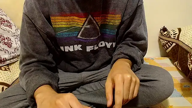 Alexdelarge323 online show from 11/28/25, 10:37