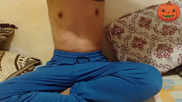 Alexdelarge323 online show from 10/21/25, 10:58