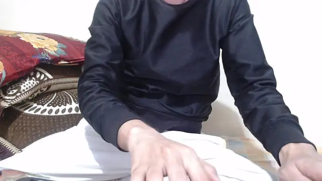 Alexdelarge323 online show from 04/09/26, 02:45