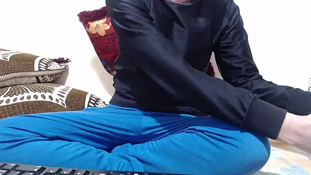 Alexdelarge323 online show from 03/17/26, 01:47