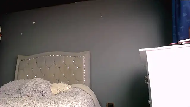 jessi 4 online show from 03/12/25, 04:13