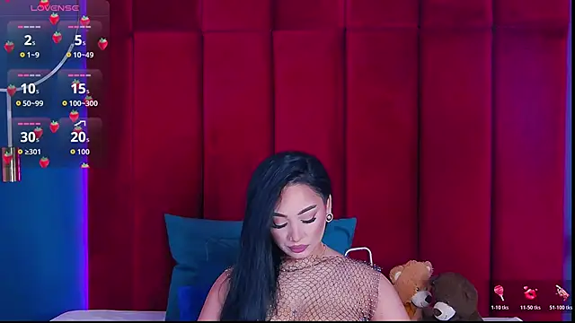 MadyLuxxx online show from 05/02/26, 07:08