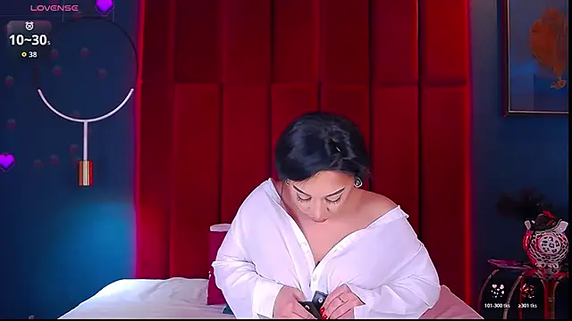 MadyLuxxx online show from 11/25/25, 07:58